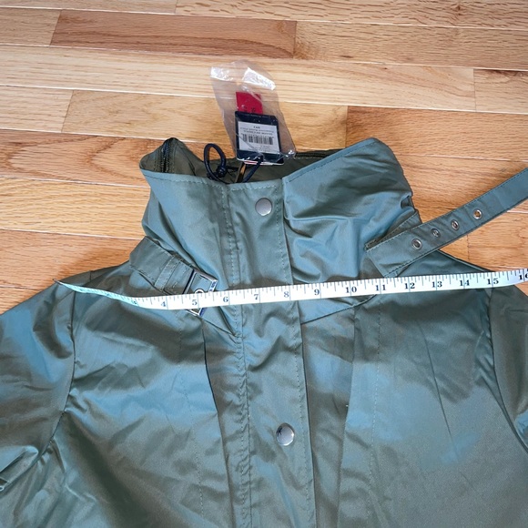 NWT Military Green YOKI raincoat - Picture 9 of 12